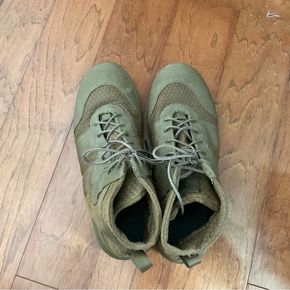 Rocky mens size